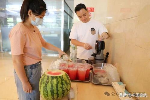 河南新县吃瓜事件视频播放,视频曝光引发网友热议
