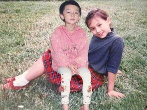 马思纯吃瓜微笑视频,这是什么神仙表情？