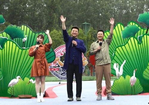 莒县吃瓜新闻视频最新,揭秘当地特色美食背后的故事