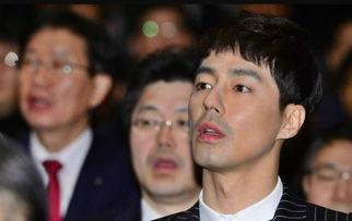 男神吃瓜群众视频在线观看,吃瓜群众视角下的视频在线观看盛宴