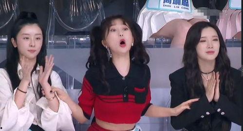 虞书欣采访吃瓜完整视频,虞书欣采访吃瓜幕后趣事大揭秘