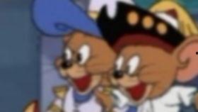 老鼠吃瓜事件视频大全,萌宠趣味瞬间大盘点