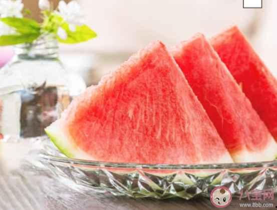 吃瓜文案朋友圈视频怎么发,吃瓜文案引发的社交热潮