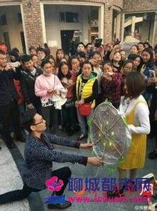 求婚吃瓜事件视频大全集,视频大全集精彩回顾