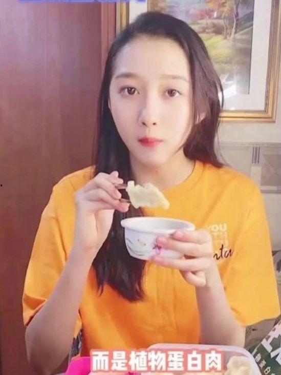 冰冰吃瓜视频完整版,揭秘娱乐圈幕后真相，完整版大揭秘