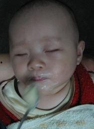 四大爷吃大瓜图片搞笑视频,笑料百出，年度搞笑视频来袭！