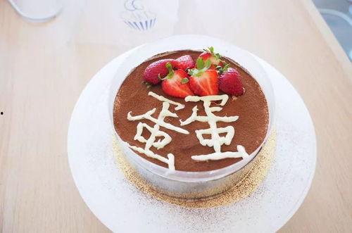 瓜仔吃蛋糕视频播放全集,甜蜜瞬间，欢乐满溢