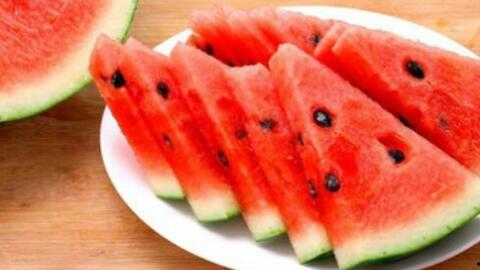 在哪里吃瓜视频,揭秘“吃瓜视频”背后的热门话题与现象