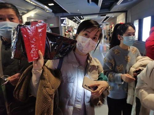 钉子户吃瓜视频,一场吃瓜群众的围观盛宴