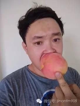 恐怖吃瓜视频恐怖大牙怪,恐怖大牙怪吃瓜视频背后的惊悚真相