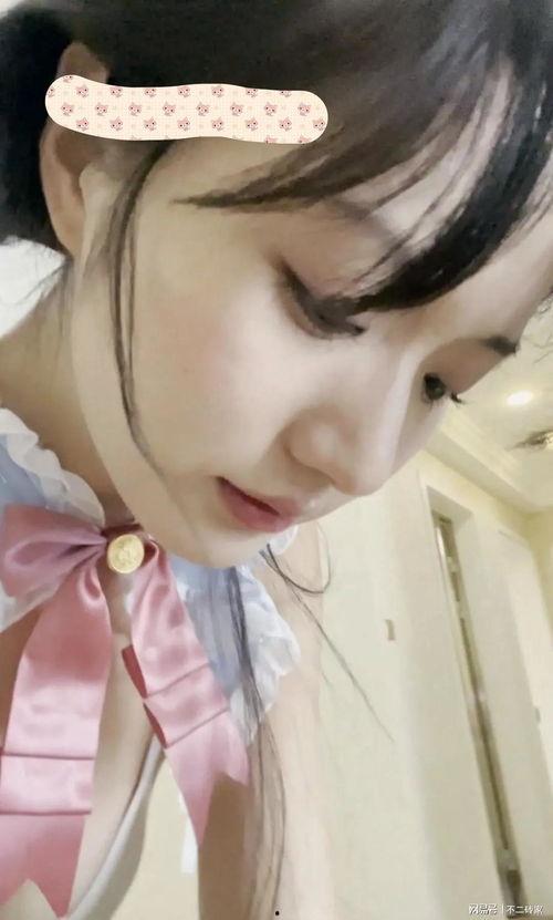 吃瓜女网红视频福利,揭秘网红吃瓜视频背后的福利诱惑