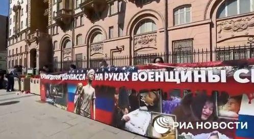 美国领馆吃瓜视频播放,揭秘背后故事与网友热议