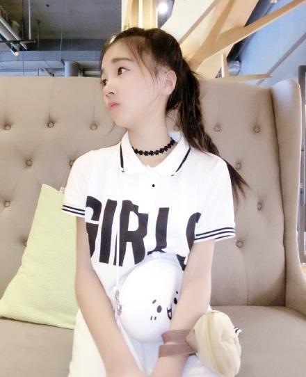 快手美女网红吃瓜视频下载,揭秘娱乐圈幕后故事