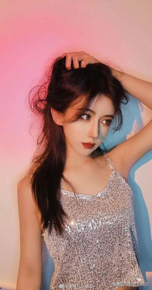 蔡萝莉视频吃瓜,揭秘网红幕后生活