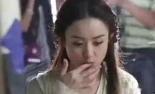 明星吃瓜吐血视频完整,吐血瞬间，真相揭秘！