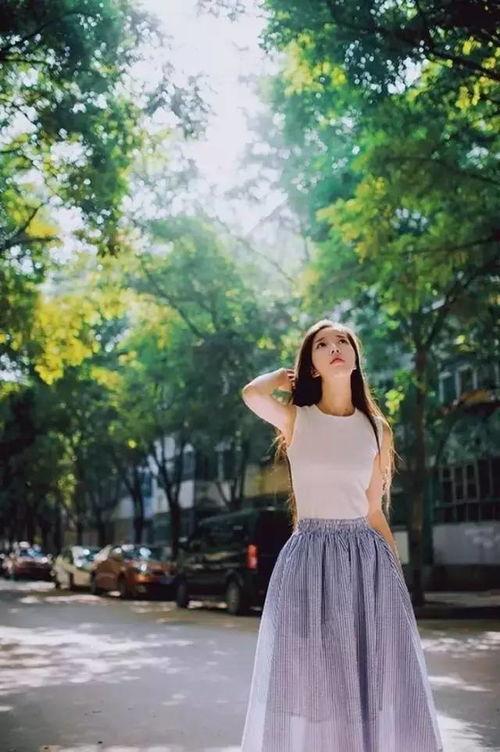 五一旅游女孩吃瓜视频播放,揭秘网红美食背后的故事