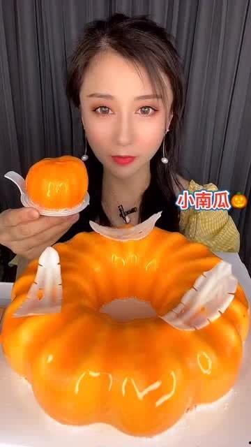 蛋糕姐姐吃瓜视频,揭秘娱乐圈幕后故事