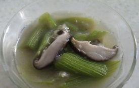 吃瓜厨房丝瓜做法大全视频,厨房里的吃瓜盛宴