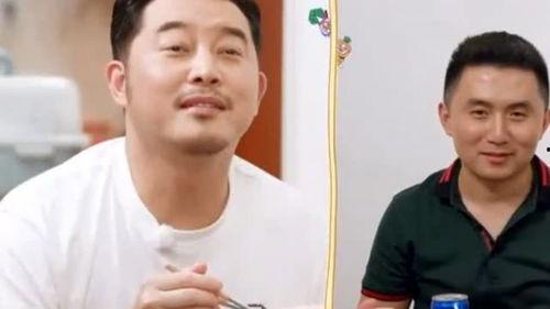 情侣约会被吃瓜视频大全,甜蜜瞬间被捕捉！情侣约会吃瓜视频大盘点